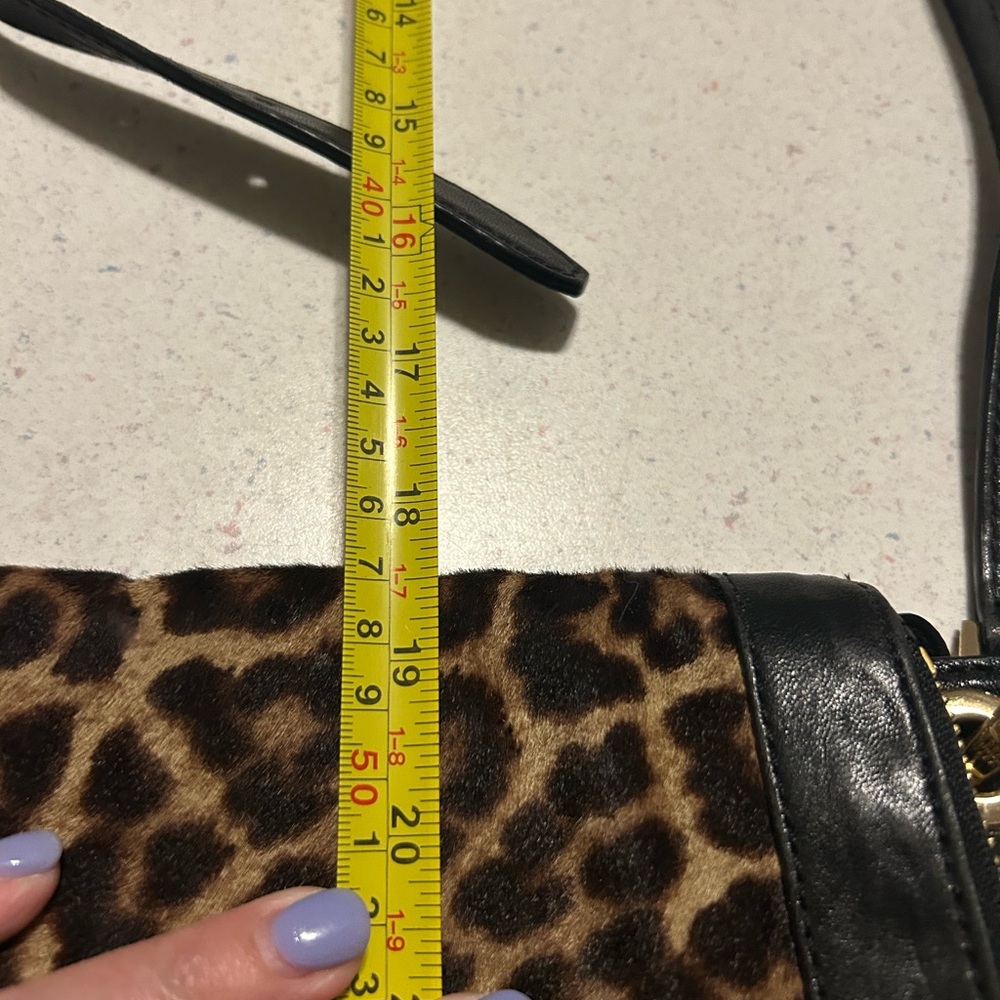 MichaelKors Leopard Print Crossbody Bag - Picture 8 of 9